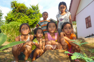 Asien, Laos, Binnenstaat, Südostasien, Indochinesische Halbinsel, Etappe Luang Prabang - Muang Ngoi, Hmong Dorf Asien, Laos, Binnenstaat, Südostasien, Indochinesische Halbinsel, Etappe Luang Prabang - Muang Ngoi, Hmong Dorf